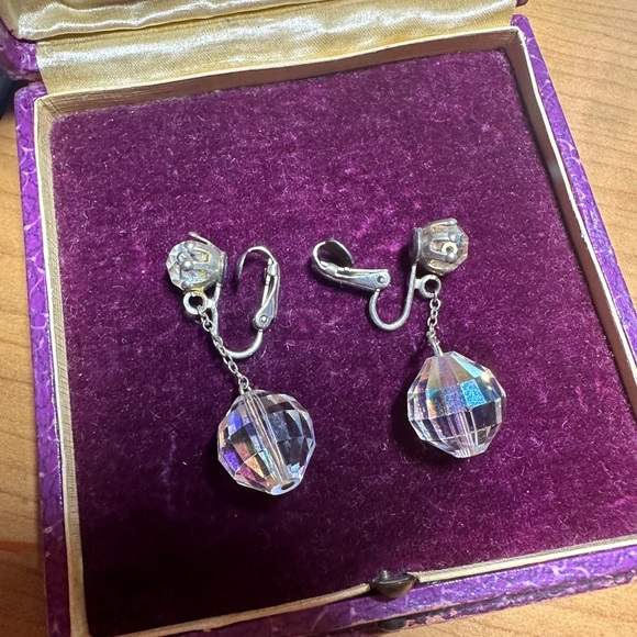 Vintage Faceted Crystal Glass Iridescent Earrings - Picture 5 of 7
